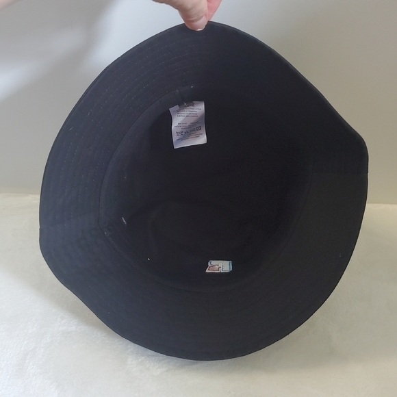 𝅺NWT Russell Athletic Black Festy Adult Unisex Bucket Hat Cap - Picture 7 of 11